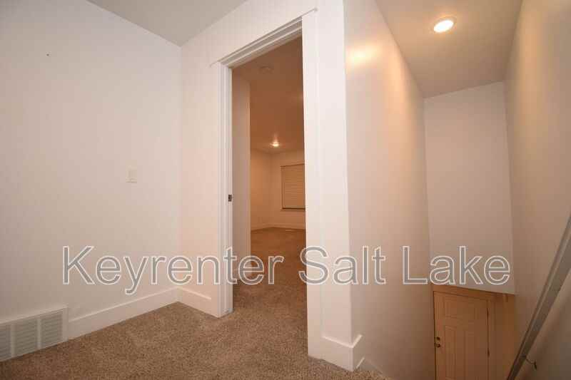 2726 E Iron Bark Aly - Photo 3 of 31