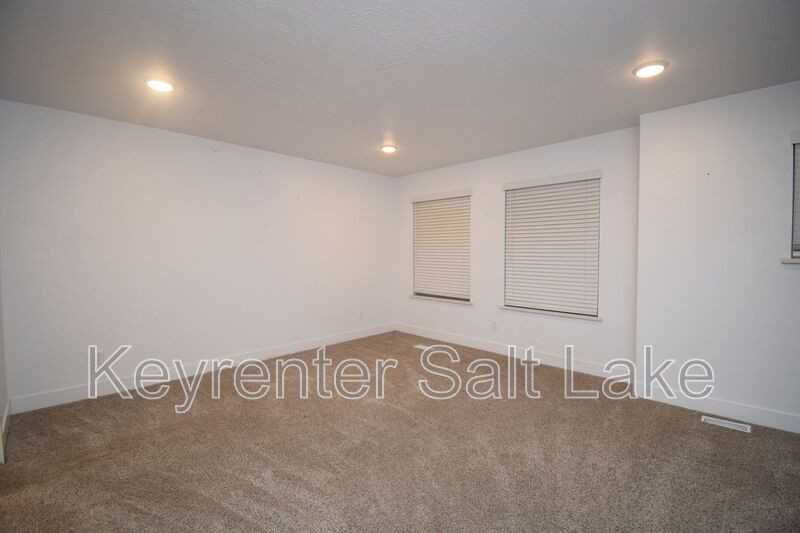 2726 E Iron Bark Aly - Photo 4 of 31