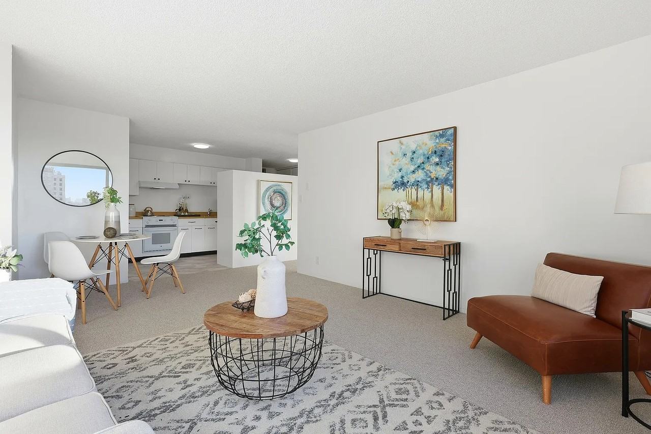 1001 Pine St #906 - Photo 4 of 21