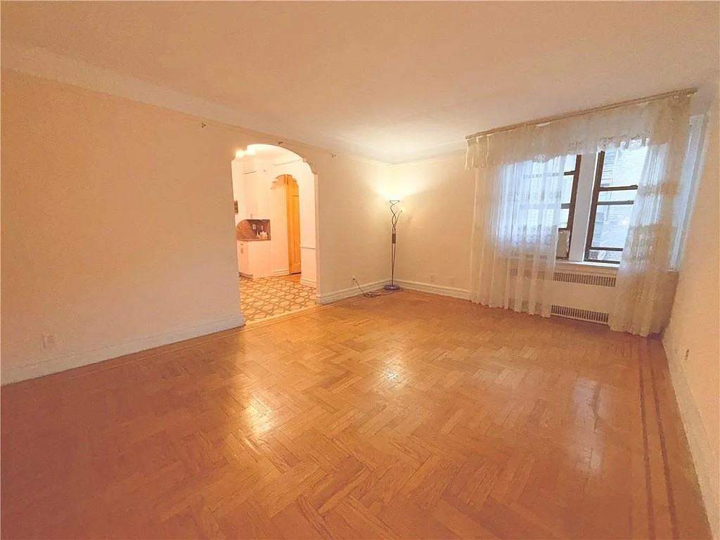 1150 Brighton Beach Ave #5M - Photo 6 of 14