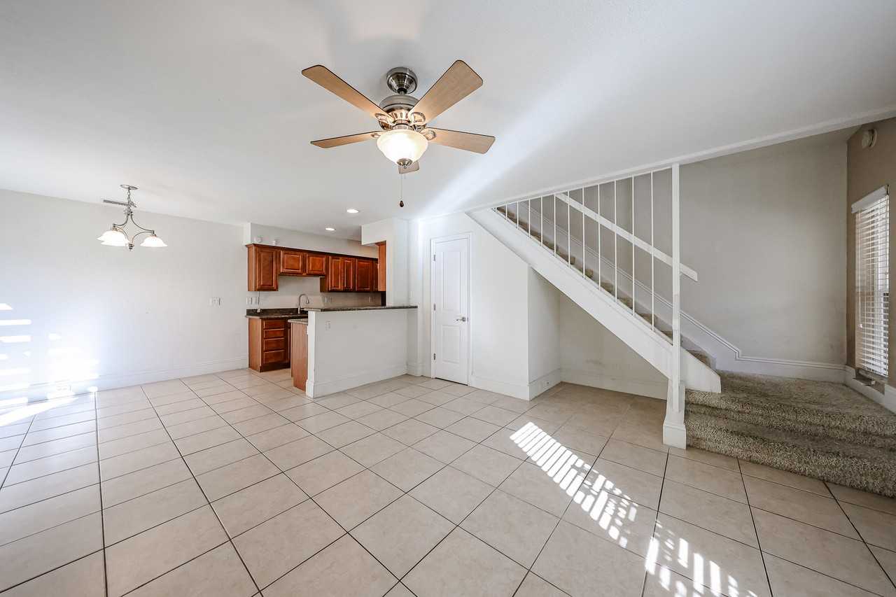 8825 S 48th St #2 - Photo 6 of 31