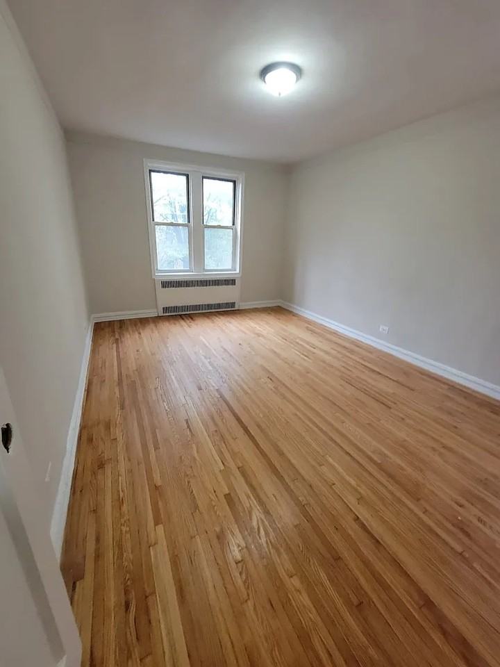 4330 48th St #B1 - Photo 5 of 7