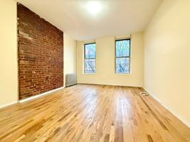 featured image of 311 E 105th St #4A