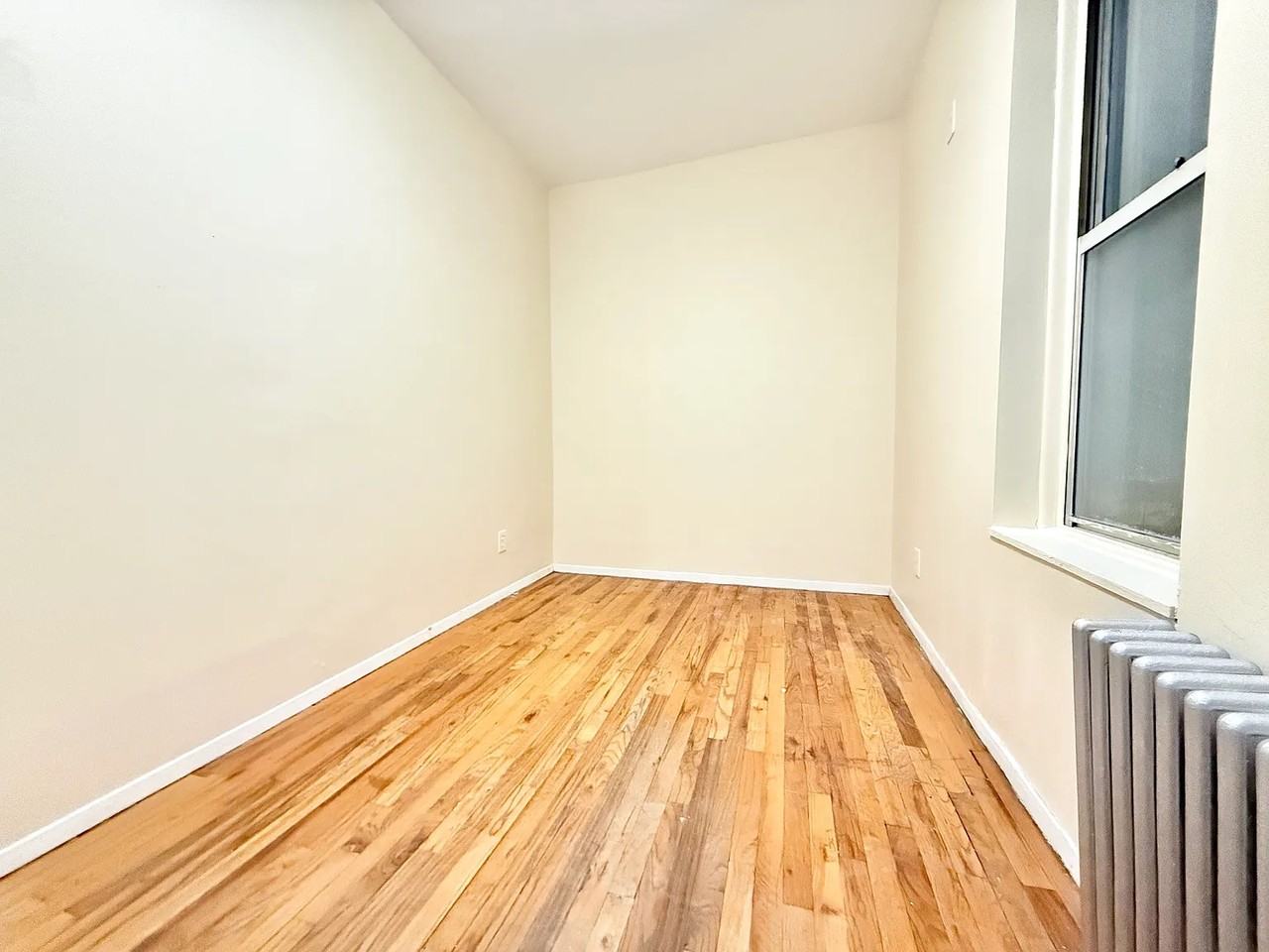 311 E 105th St #4A - Photo 4 of 5