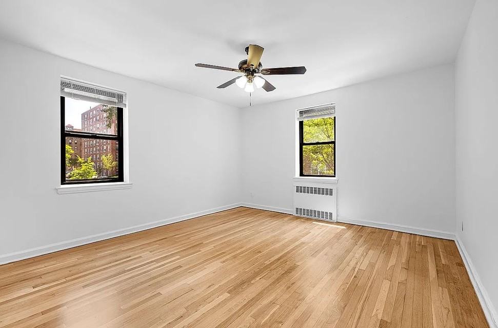 735 Avenue W #40 - Photo 2 of 8