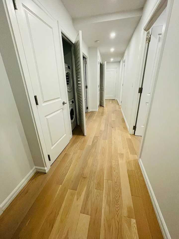 160 E 48th St #5CD - Photo 2 of 13