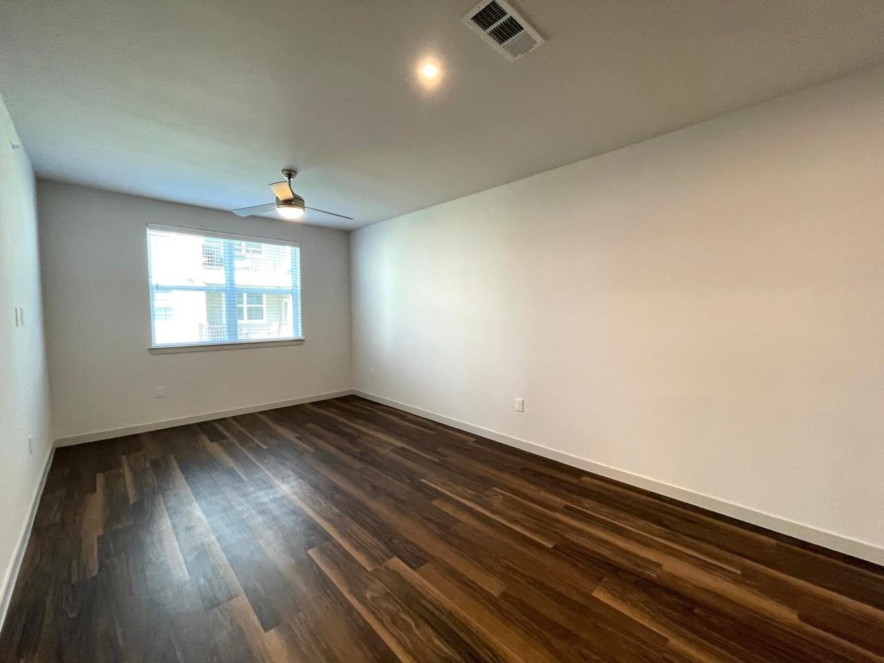 1511 Fishtrap Rd #02-112 - Photo 4 of 13