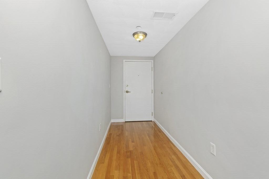 260 Main St #304 - Photo 7 of 32