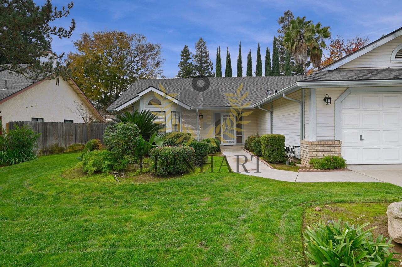 6447 N Vagedes Ave #1 - Photo 3 of 37