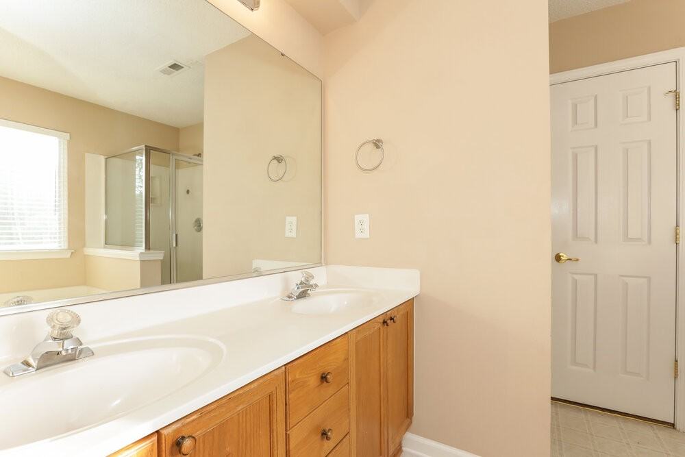 4965 Hathwyck Ct Nw - Photo 7 of 13