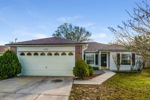 featured image of 11533 Twin Oaks Trl