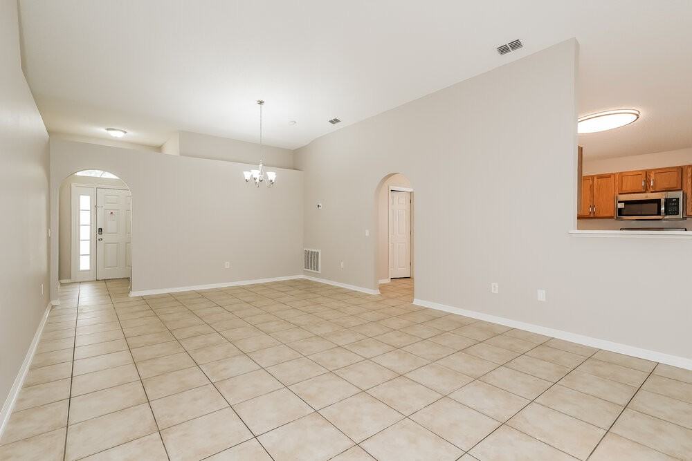 5300 Sunset Canyon Dr - Photo 4 of 16