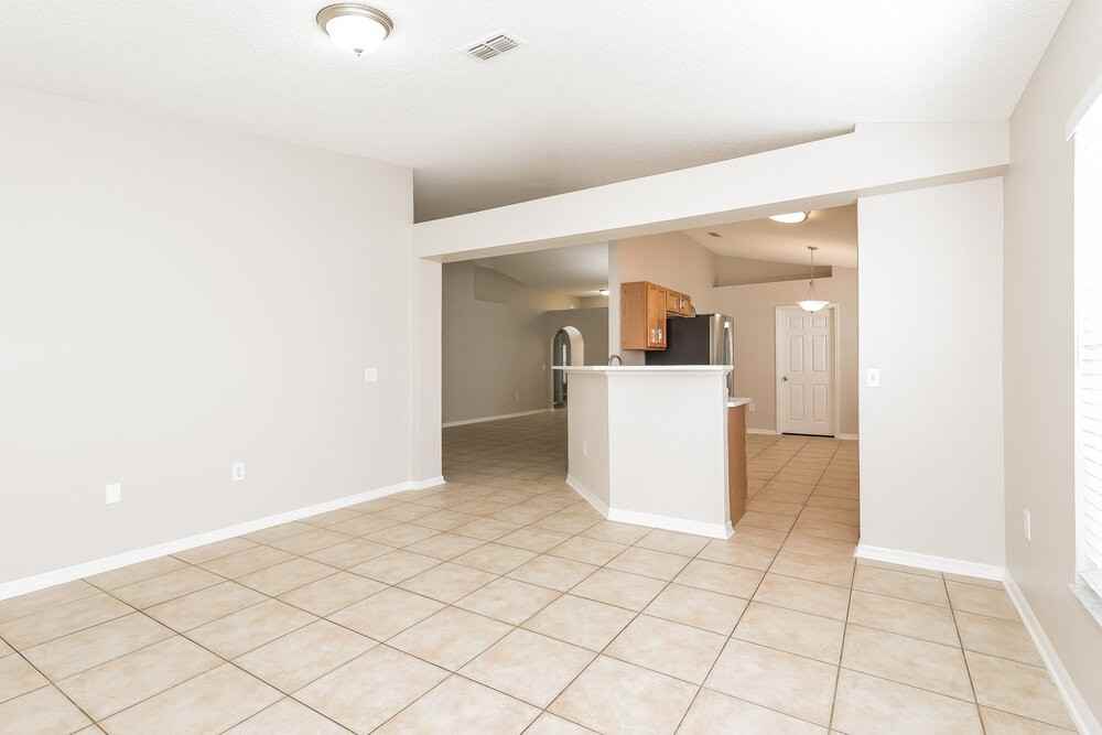 5300 Sunset Canyon Dr - Photo 6 of 16