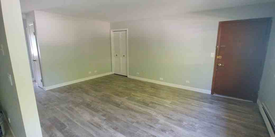 775 Jefferson Ave #2 - Photo 3 of 15