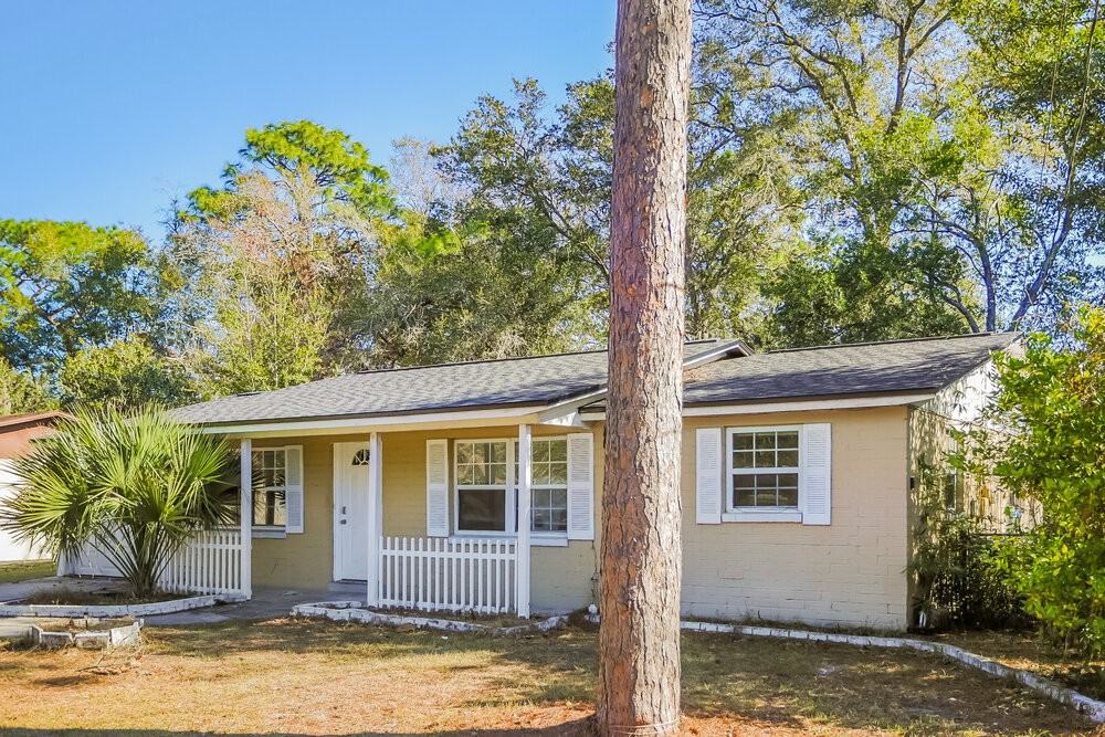 126 Aries Dr - Photo 3 of 16