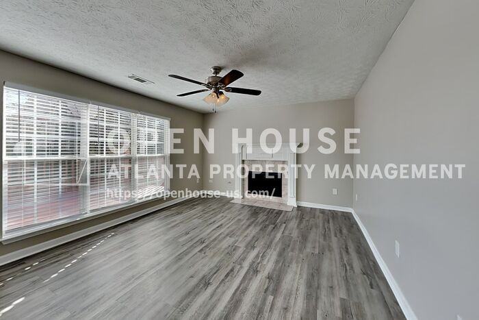 110 Chartres St - Photo 5 of 23