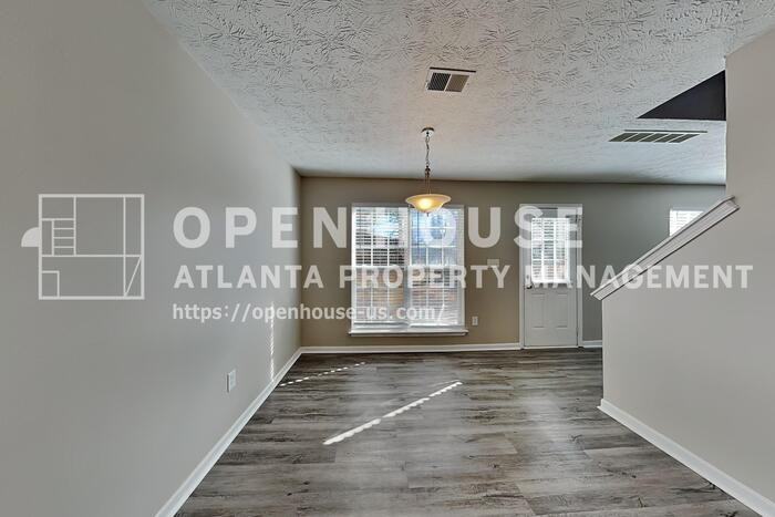 110 Chartres St - Photo 7 of 23