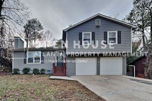 featured image of 3919 Valley Brook Rd