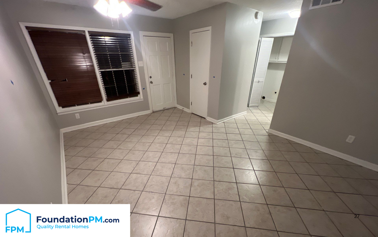 3356 Coachouse Cove - 1Unit 3356 #1 - Photo 4 of 12