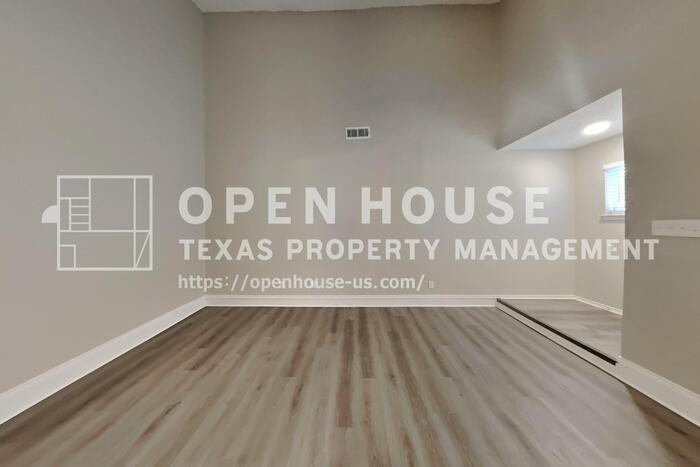 6723 Cherrytree Dr - Photo 5 of 21