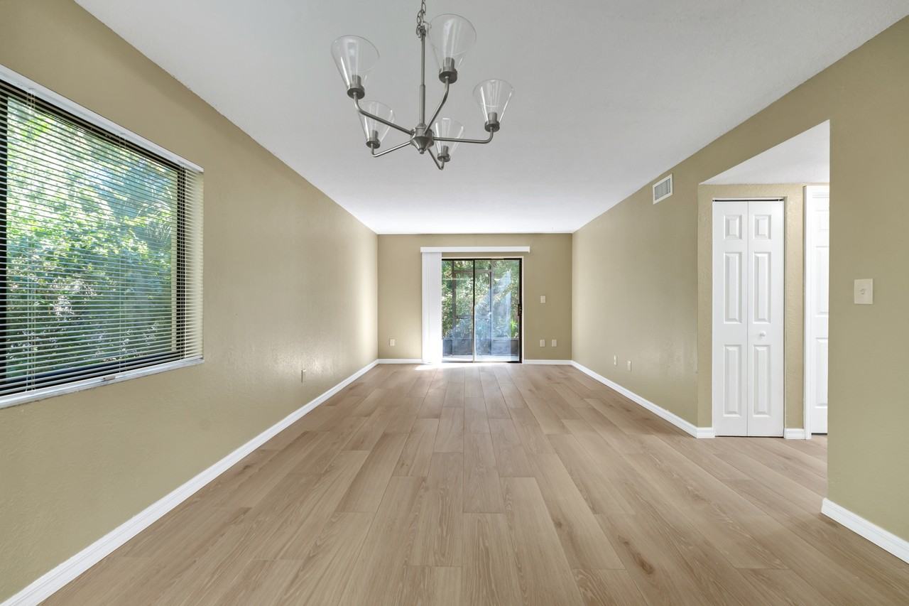 4534 Sleepy Oak Lane - Photo 7 of 20