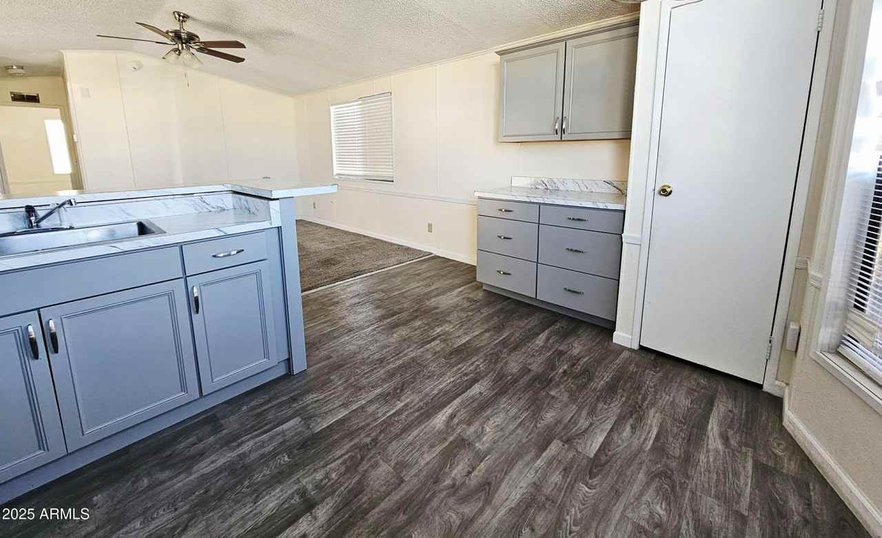 6162 S Pinehurst Dr - Photo 7 of 18