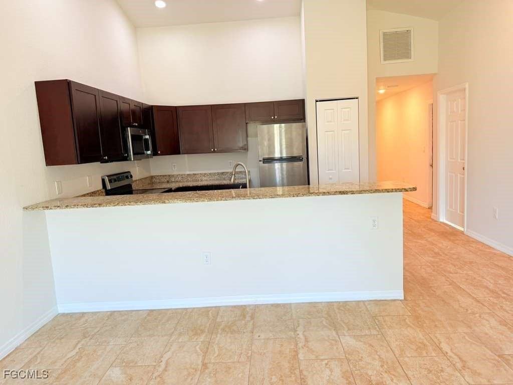 2408 Nobel Ave Unit 2410 #2410 - Photo 6 of 26