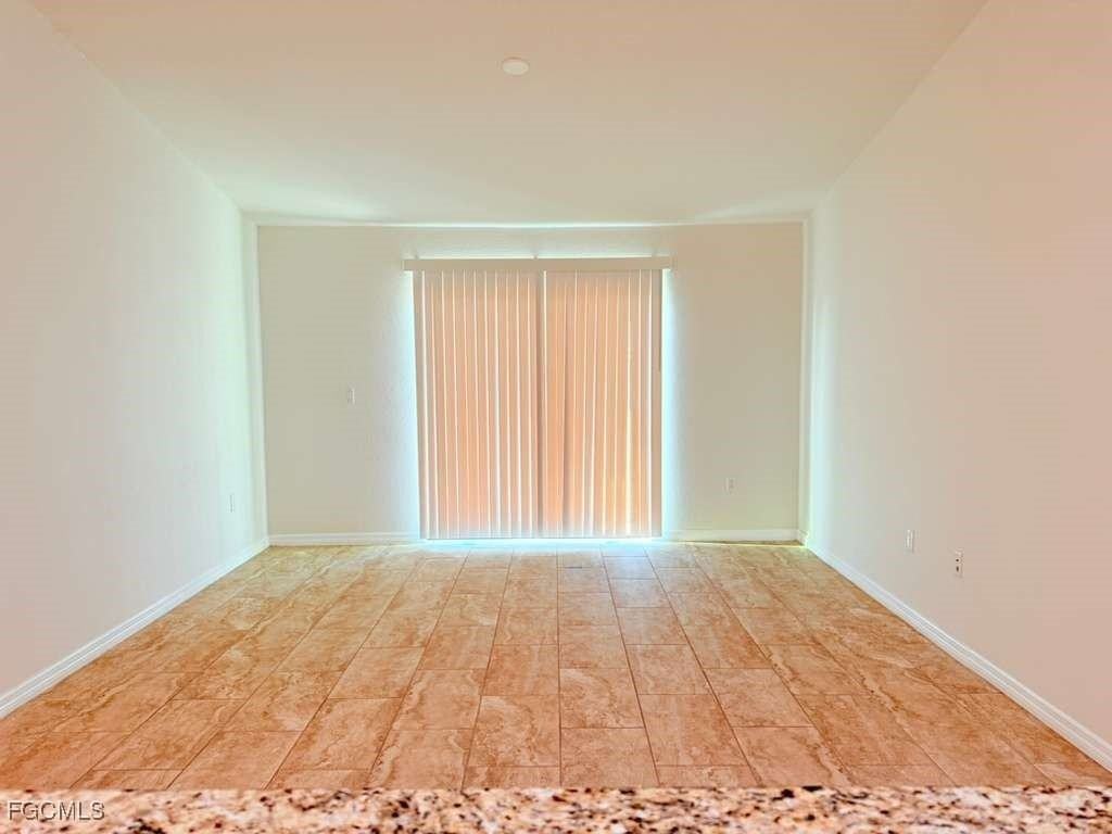 2408 Nobel Ave Unit 2410 #2410 - Photo 7 of 26