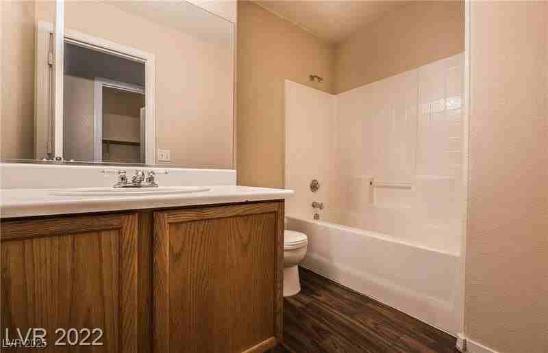 3305 Cheyenne Gardens Way - Photo 7 of 11