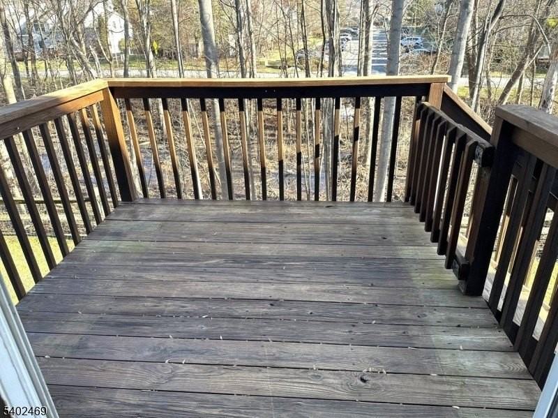 332 Carnegie Ct - Photo 5 of 39