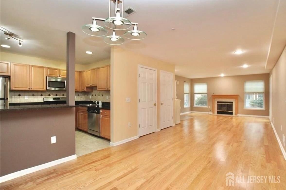 116 Chariot Ct - Photo 4 of 10