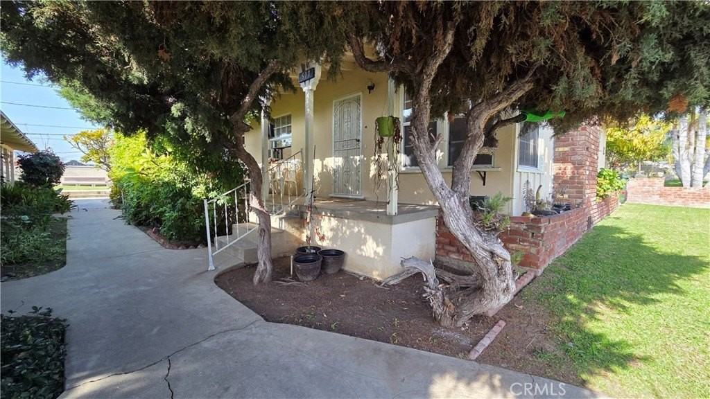 511 N 19th St - Photo 2 of 14