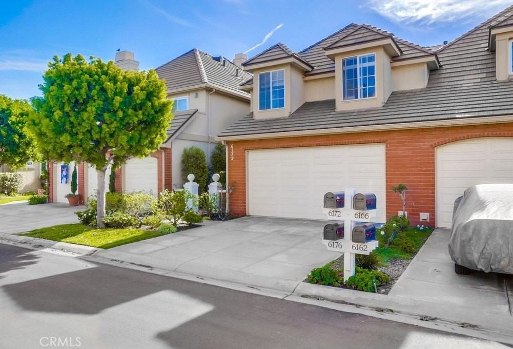 6172 Eaglecrest Dr - Photo 2 of 50