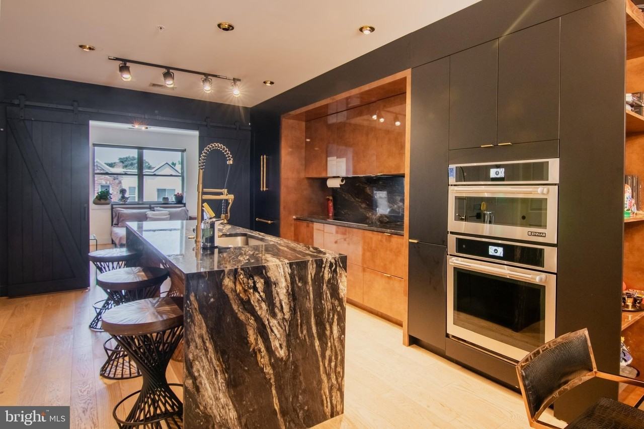 1631 Montello Ave Ne Unit Ph1 #PH1 - Photo 7 of 50