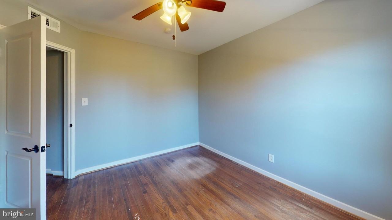 2203 Washington Ave Apt 102 #102 - Photo 5 of 13
