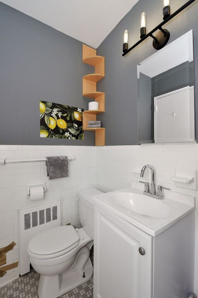 474 9th Ave #1323955P - Photo 3 of 23