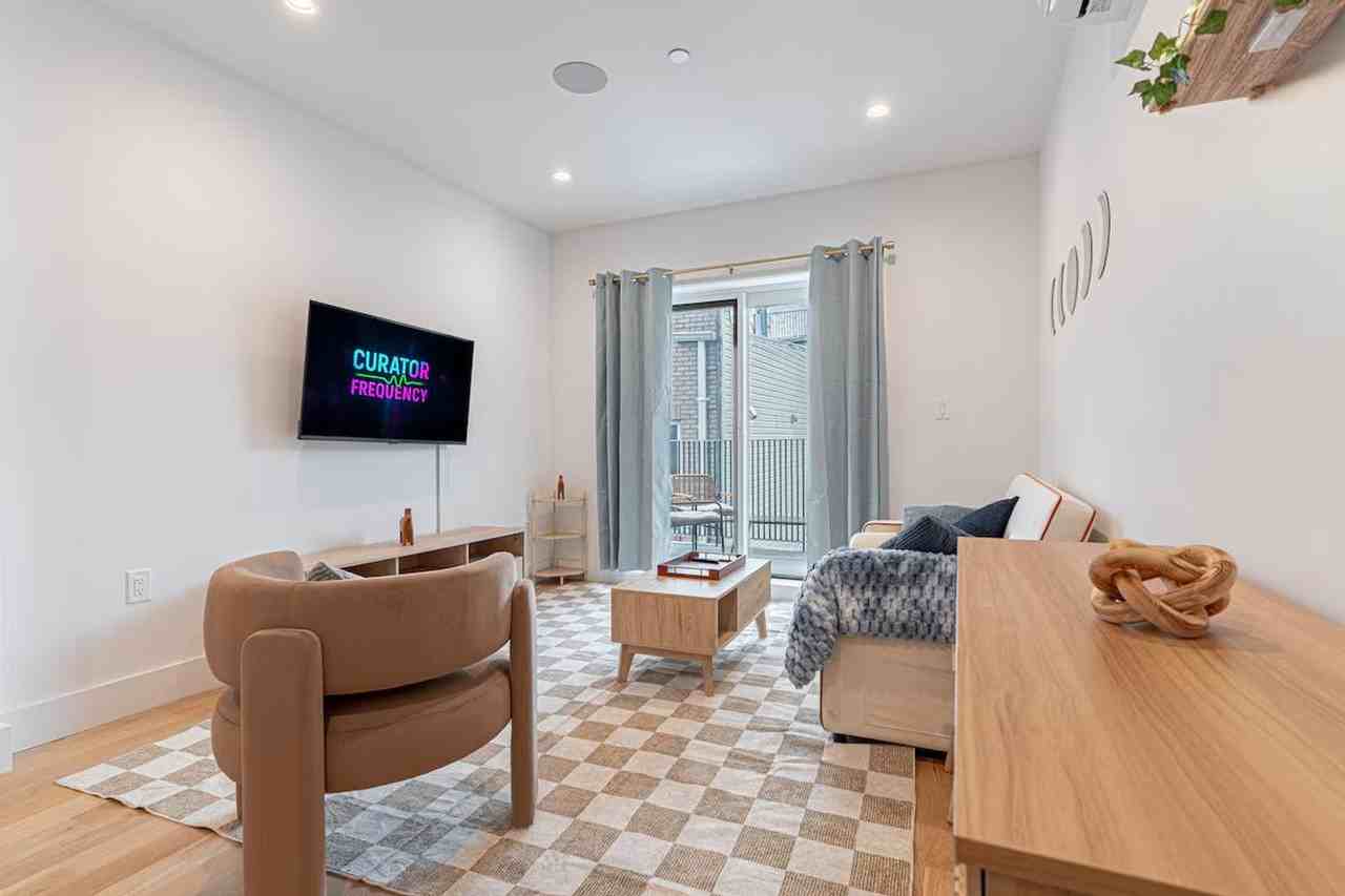 1255 Decatur St #1359085P - Photo 2 of 25