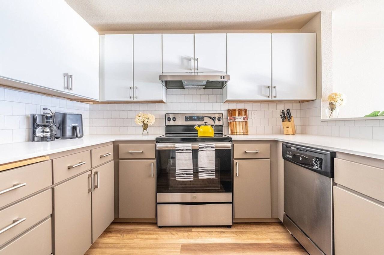 11501 Stone Ave N #1364261P - Photo 7 of 21