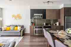 117 Eglinton Ave E - Photo 1 of 1