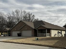 822 W 15th St - Photo 1 of 1