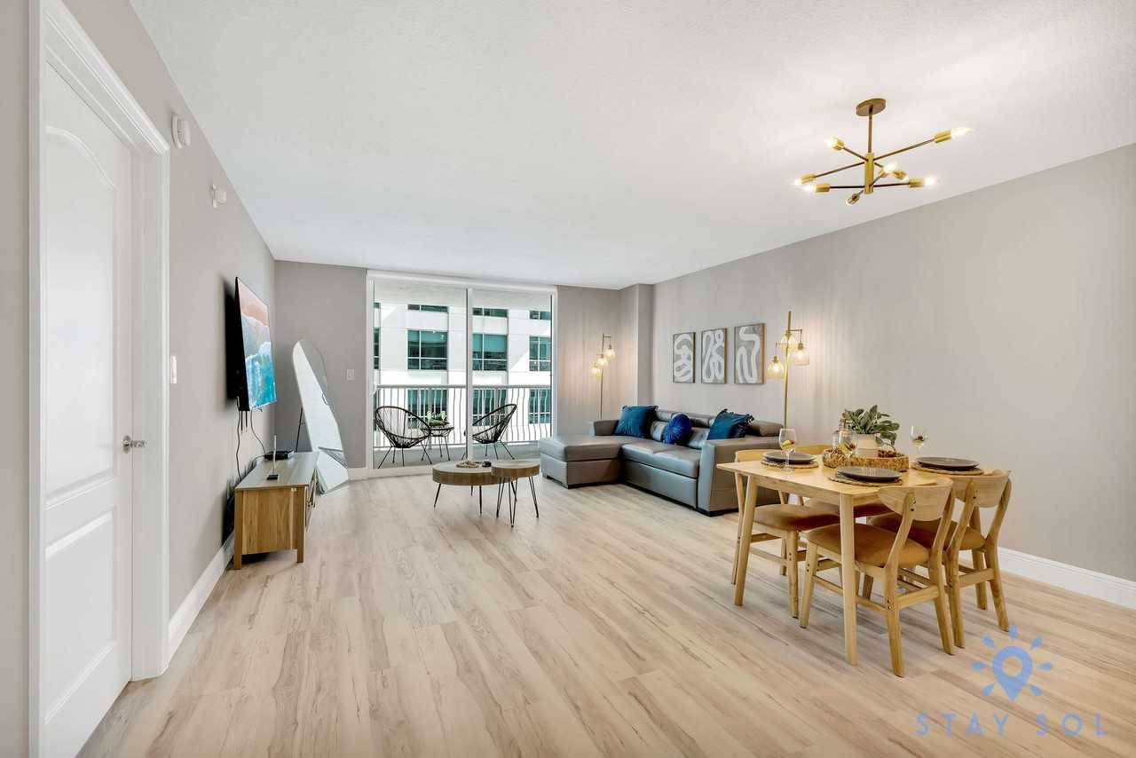 1200 Brickell Bay Dr #1227477P - Photo 6 of 24