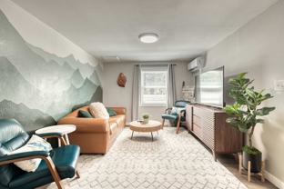 2818 W Rose Hill St - Photo 1 of 1