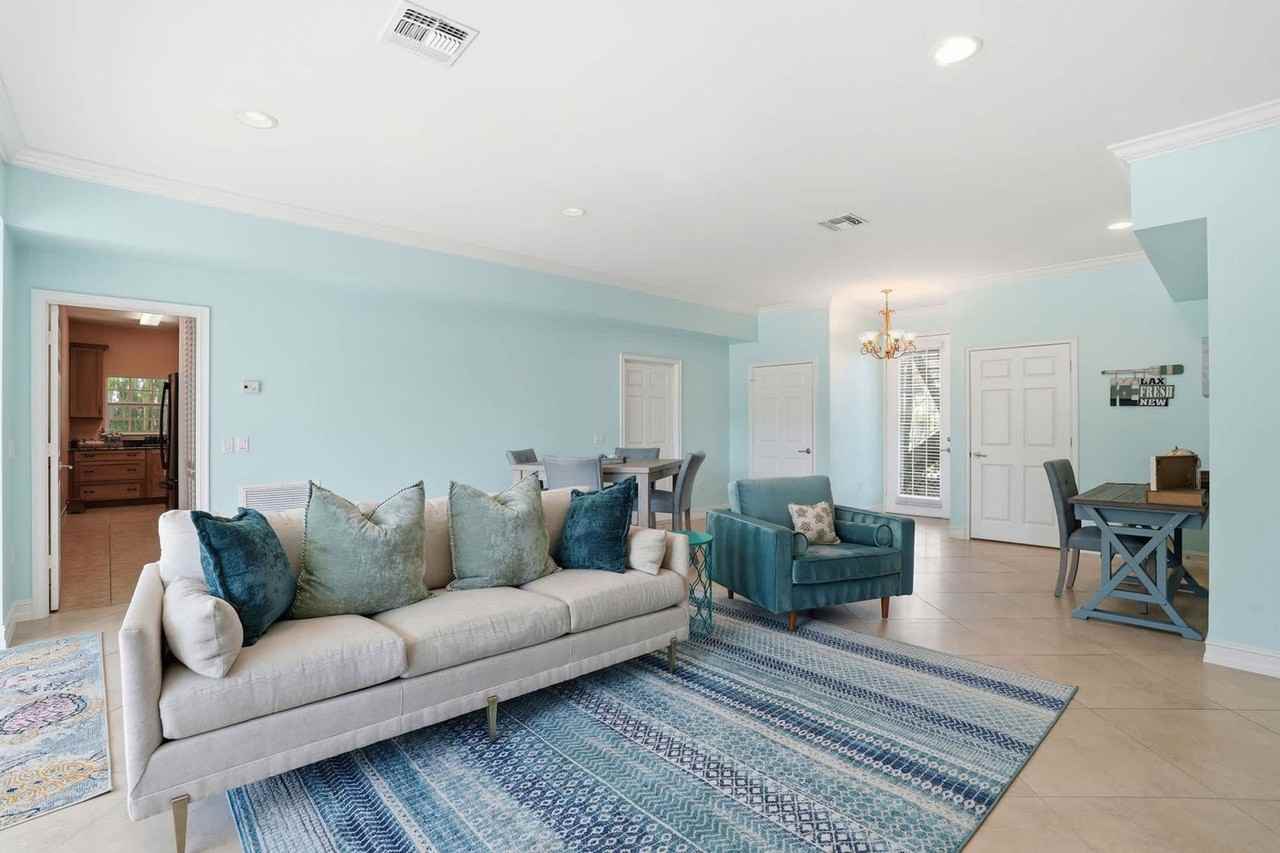 3011 Pine Tree Dr #1364127P - Photo 7 of 50