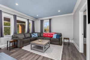 featured image of 21 Coldbrook St Ne