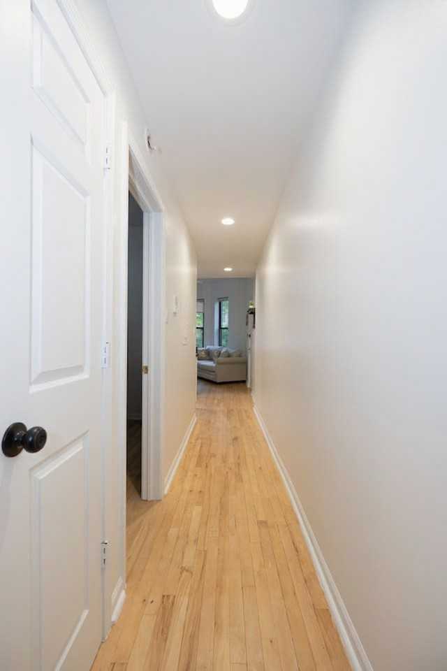 2544 N Burling St #1319106P - Photo 7 of 16