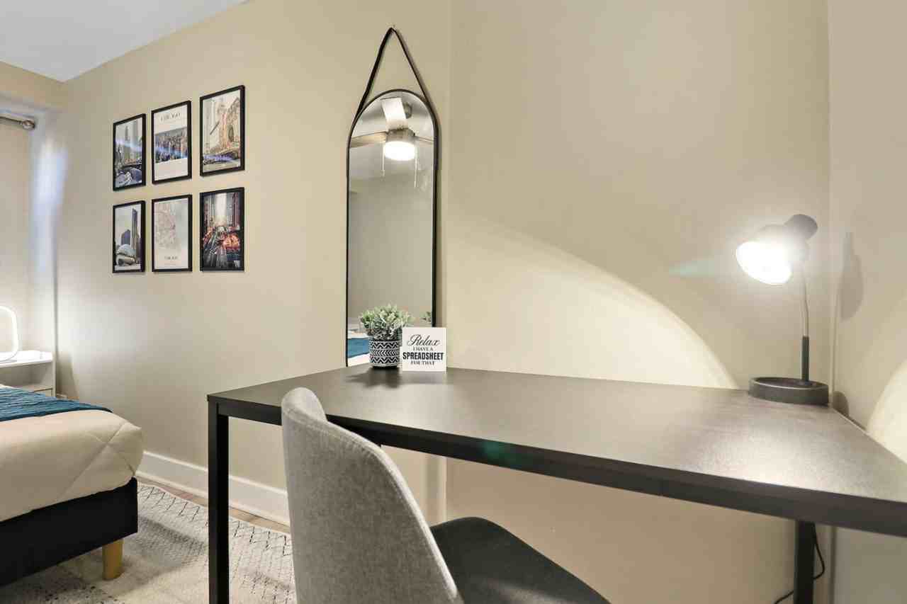 4444 Wisconsin Ave #1366956P - Photo 7 of 19