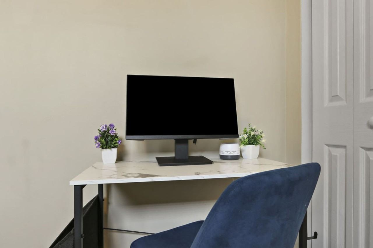 4934 Kingston Ave #1366948P - Photo 6 of 22