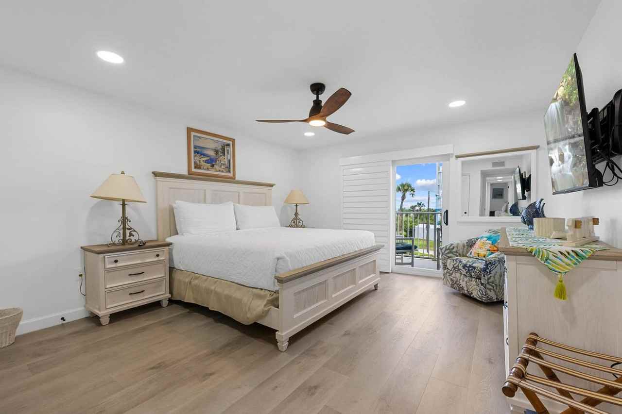 274 Barlow Ave #1044428P - Photo 4 of 34