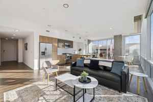 featured image of 222 E Jefferson St