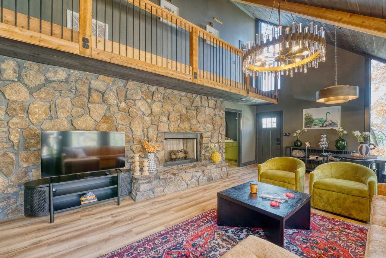 1780 N Walnut Ave #1363339P - Photo 5 of 37